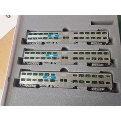 Kato 106-8703 - M Scale - 	Gallery Bi-Level Commuter Train 3-Car Set in Bookcase Box - Ready to Run -- Metra Coaches #6078, 6189; Cab Car #8524 (silver, blue)